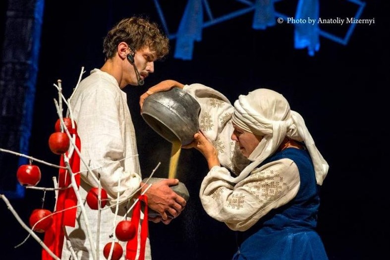 у рівному починається ювілейний театральний сезон