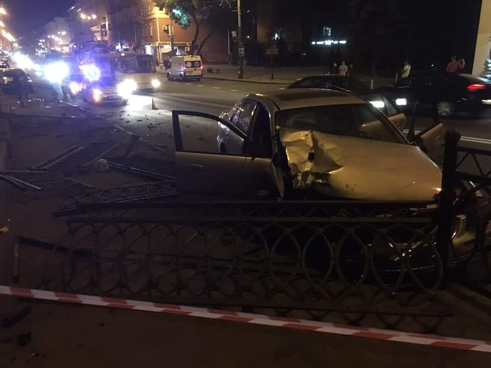 дтп на соборній біля органки