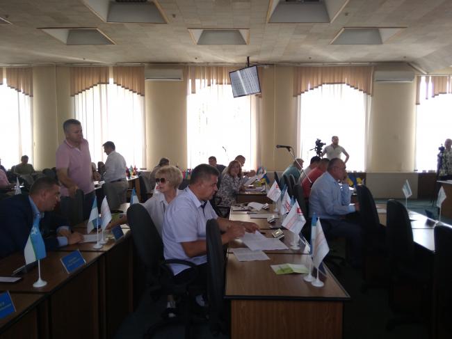 Депутати зібралися на сесію міської ради розглянути одне питання