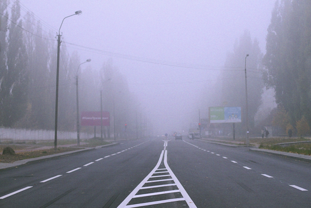 рівне туман